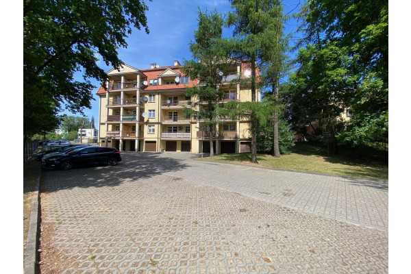 iławski, Iława, Dwupoziomowy apartament teren ogrodzony Jeziorak